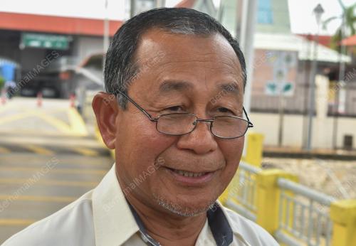 FERI PENGKALAN KUBOR