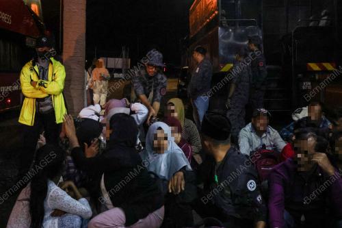 OPERASI JABATAN IMIGRESEN