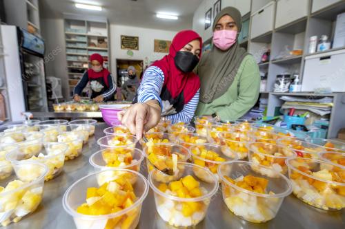 BUKO PANDAN MELELEH