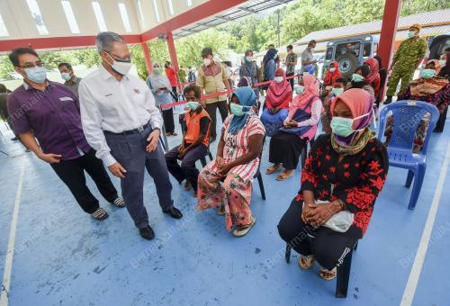 DATUK SERI MUSTAPA MOHAMED