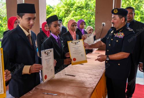 MUHAMAD KIFLI MA HASSAN