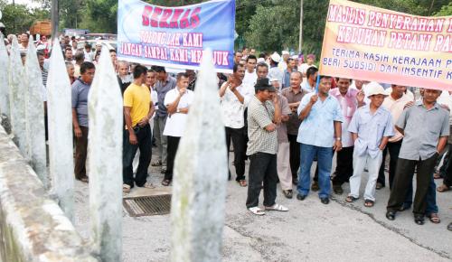 MEMORANDUM BANTAHAN