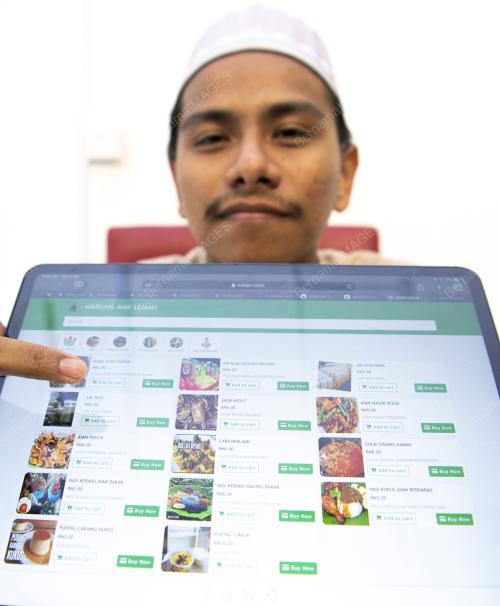 MUHAMMAD AMAR MIRZA AB KADIR JAILANI
