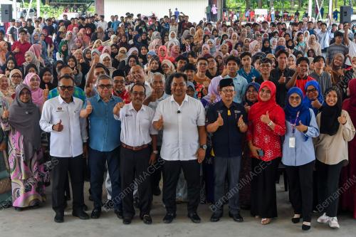 DATUK SERI MOHAMAD SUPARDI MD NOOR