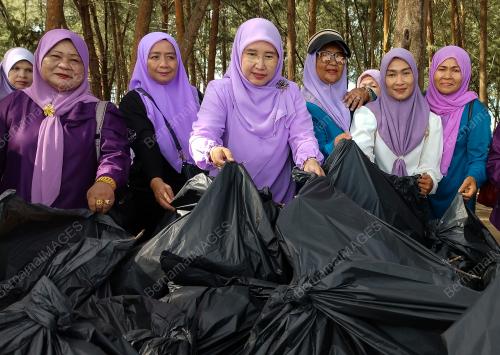 HASRUNIZAH HASSAN