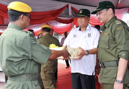 DATUK SERI HISHAMMUDDIN TUN HUSSEIN