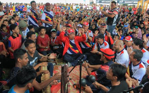 KB02_14072017_LARIAN_OBOR_BN201707129264