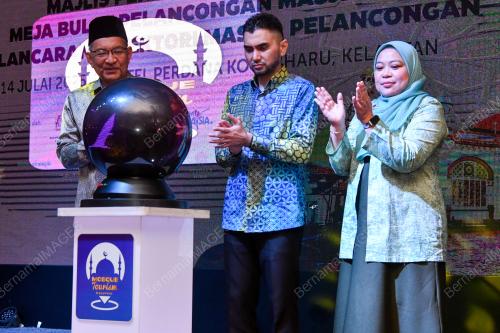 DATUK KHAIRUL FIRDAUS AKHBAR KHAN