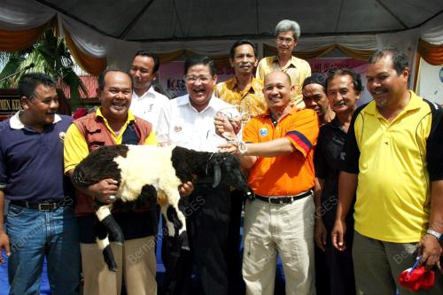 MOHD FATMI CHE SALLEH