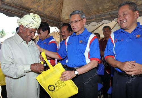KB02_15032015_RUMAH_BANJIR