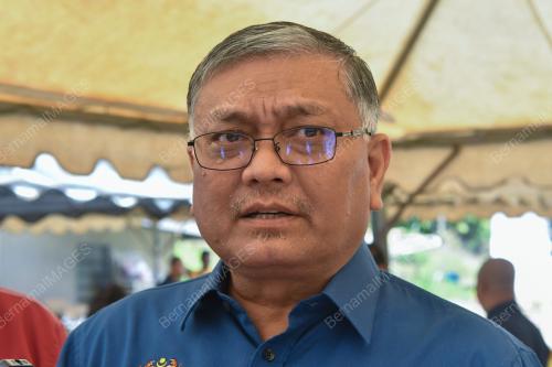 DATUK SERI DR SHAMSUL ANUAR NASARAH