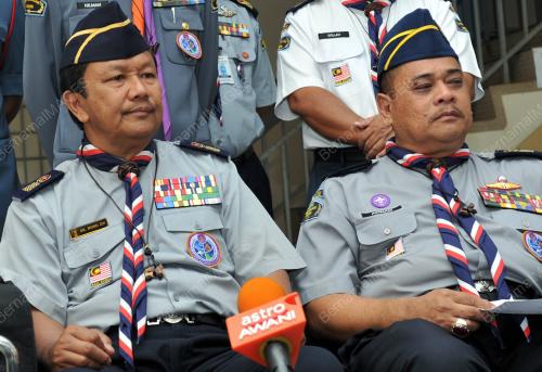 KB02_15092013_PENGAKAP