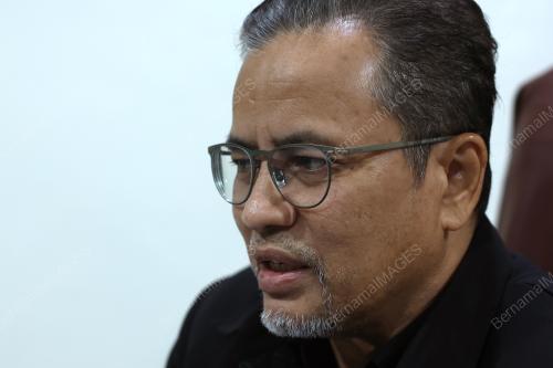 AZMAN ISMAIL