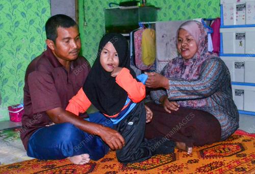 NUR AMNI ZAHRA
