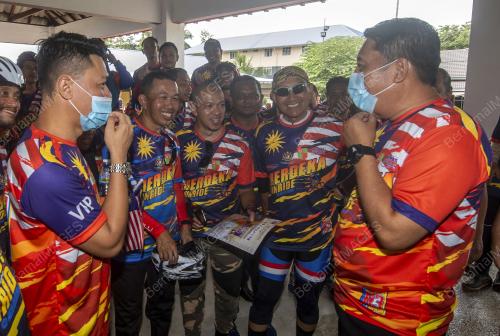 DATUK AHMAD JAZLAN YAAKUB