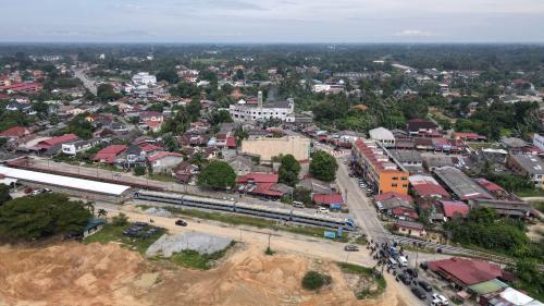 TREN DMU KTM ANTARABANDAR