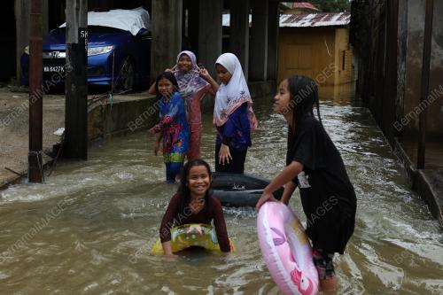 TINJAUAN DI SEKITAR RANTAU PANJANG