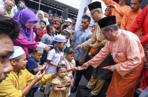 KB02_17062018_MESRA_AIDILFITRI_BN201806140793