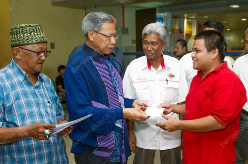 KB02_17092016_KERETA_SEWA