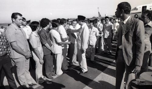 DR. MAHATHIR MOHAMAD