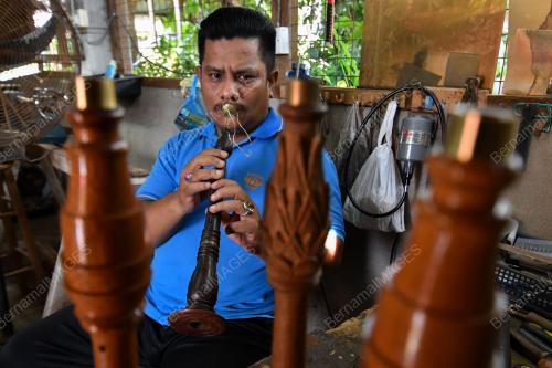 MOHD IZANI MOHD NOOR