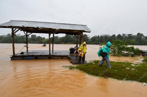 PARAS AIR SUNGAI KELANTAN