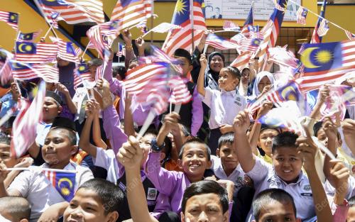 KB02_19082019_BENDERA