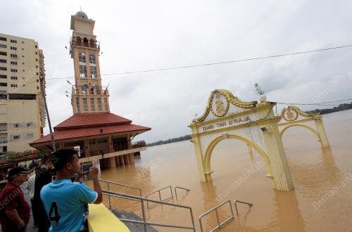 KB02_19122014_BANJIR