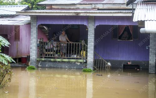 TINJAUAN BANJIR KELANTAN