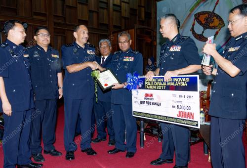 KB02_20092017_KEPIMPINAN_INOVASI