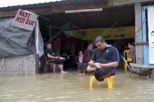 KB02_20122014_BANJIR