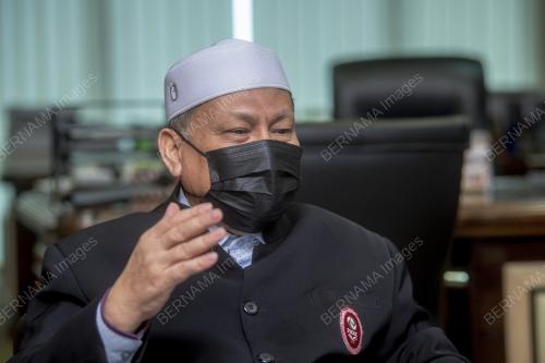 DATUK MOHD AMAR NIK ABDULLAH