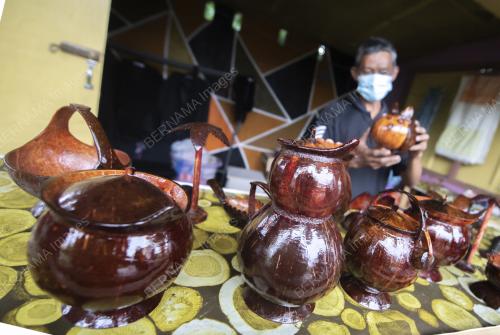 KRAF TEMPURUNG KELAPA