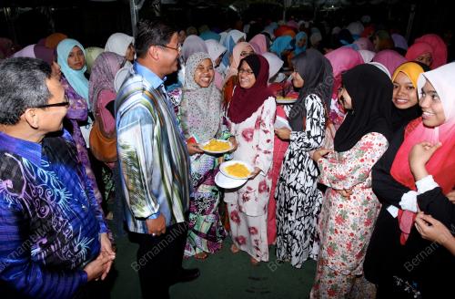 KB02_21092012_PEMIMPIN