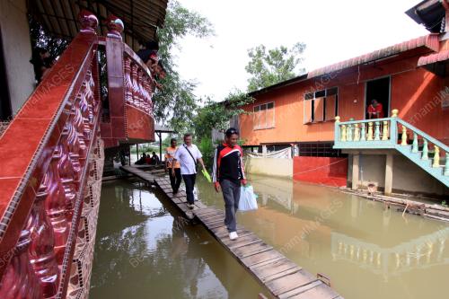 KB02_21112014_BANJIR