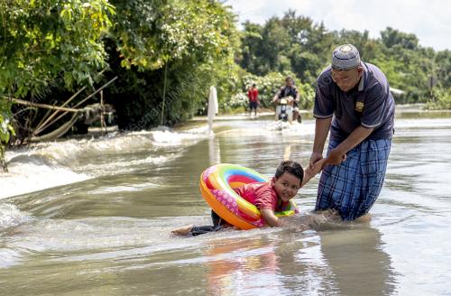TINJAUAN BANJIR KELANTAN