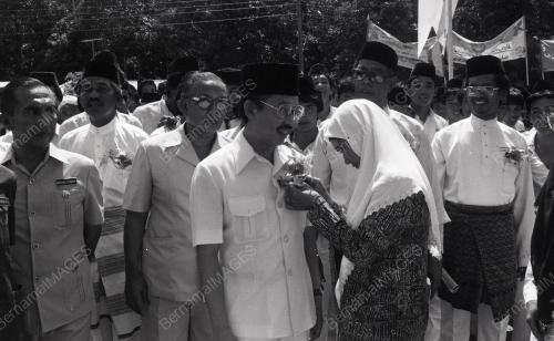 KB02_22012015_RAZALEIGH_SEKOLAH