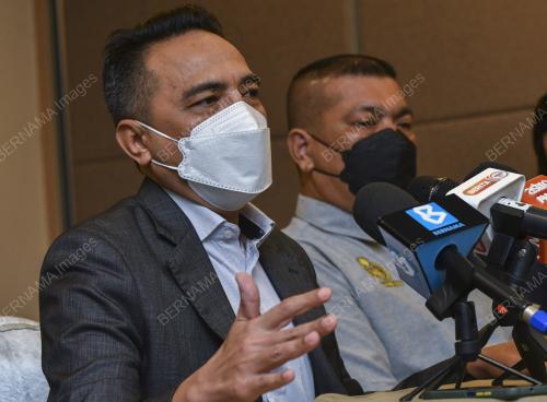 MOHD AZMAN GHAZALI