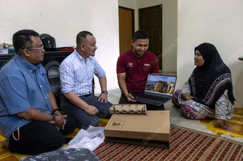 PROF DR MASZLEE MALIK