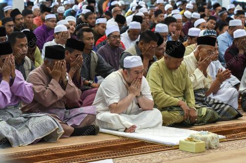 KB02_22082018_AGONG