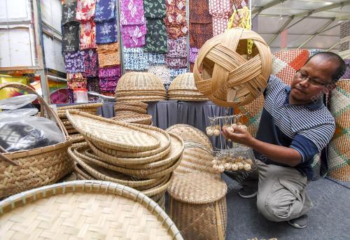 FESTIVAL KRAF TEKSTIL PANTAI TIMUR