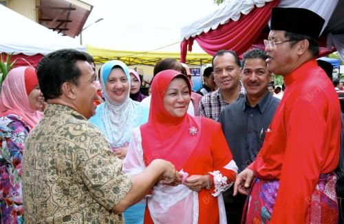 KB02_23082012_FATMI_RAYA