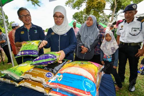 DATUK AZULITA SALIM