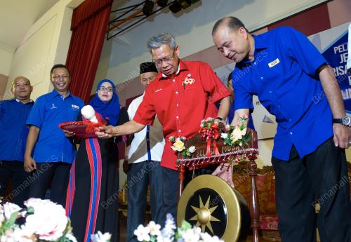 KB02_24122016_RASMI