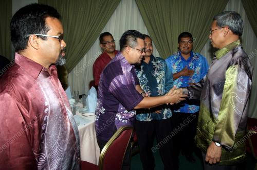 MUSTAPA MOHAMED