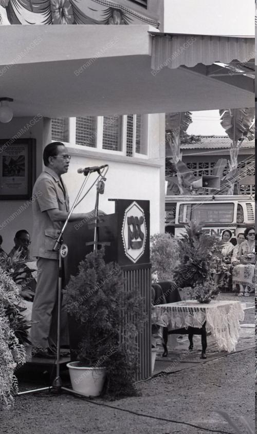MOHAMED YAACOB