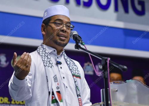 SENATOR DR ZULKIFLI HASAN