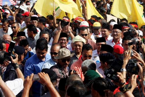 TUN DR MAHATHIR MOHAMAD