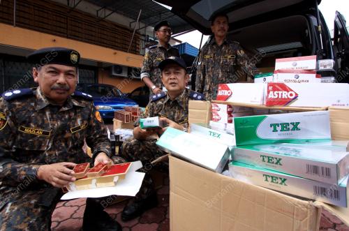 KB02_25112014_ROKOK_KERETA