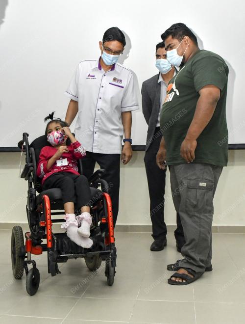 DATUK IR DR ABDUL RAHMAN MOHAMED